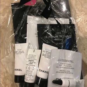 Chanel Le Lift Sample Gift Collection